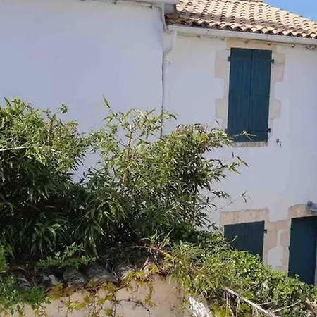 Jolie Maison De Village Au Coeur De * La Couarde-sur-Mer