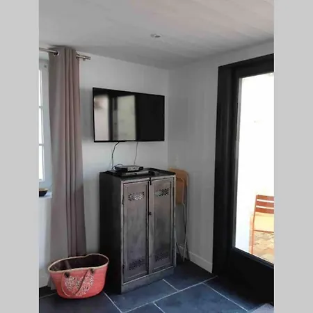 Jolie Maison De Village Au Coeur De *